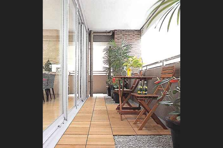 ガーデンヒルズ千里中央のバルコニー